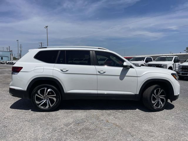 Used 2023 Volkswagen Atlas SEL AWD/4WD image 2