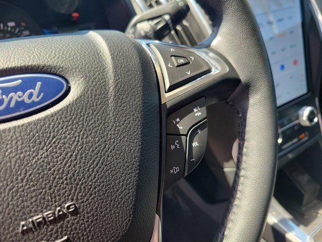 Certified 2024 Ford Edge Titanium w/ Equipment Group 301A AWD/4WD image 26