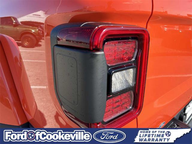 Used 2023 Jeep Gladiator Rubicon w/ LED Lighting Group image 11