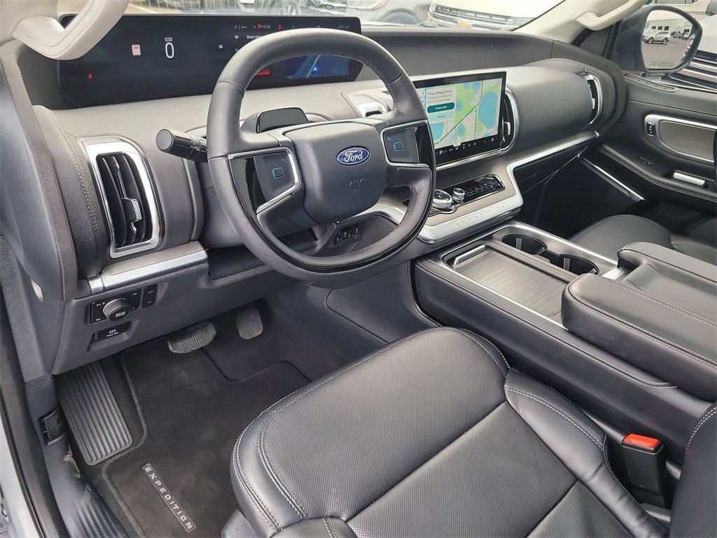 Certified 2025 Ford Expedition Max Platinum image 20