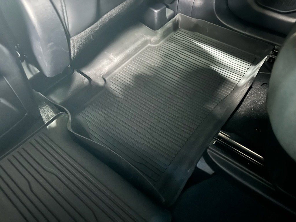 Certified 2025 Ford Explorer ST-Line w/ Premium Package image 36