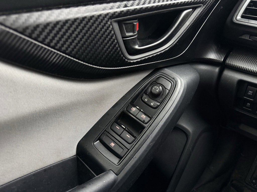 Used 2018 Subaru Crosstrek 2.0i Premium w/ Eyesight System image 12