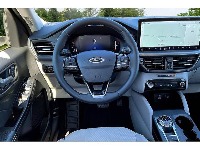 Certified 2024 Ford Escape SE FWD image 8
