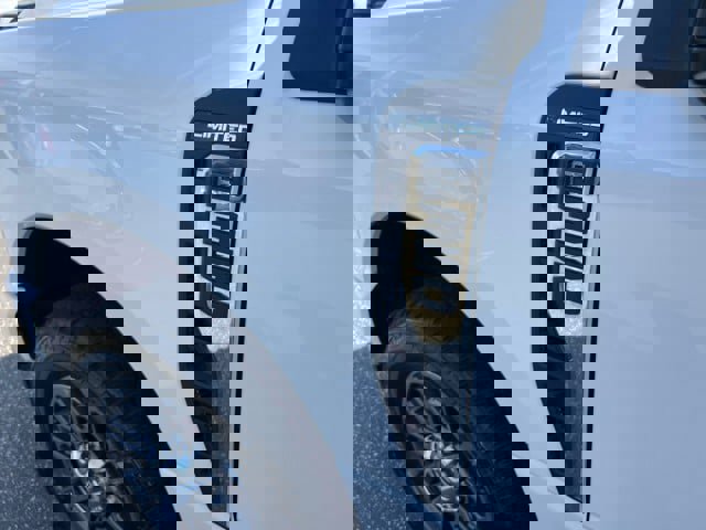 Certified 2024 Ford F350 Limited w/ FX4 Off-Road Package image 39