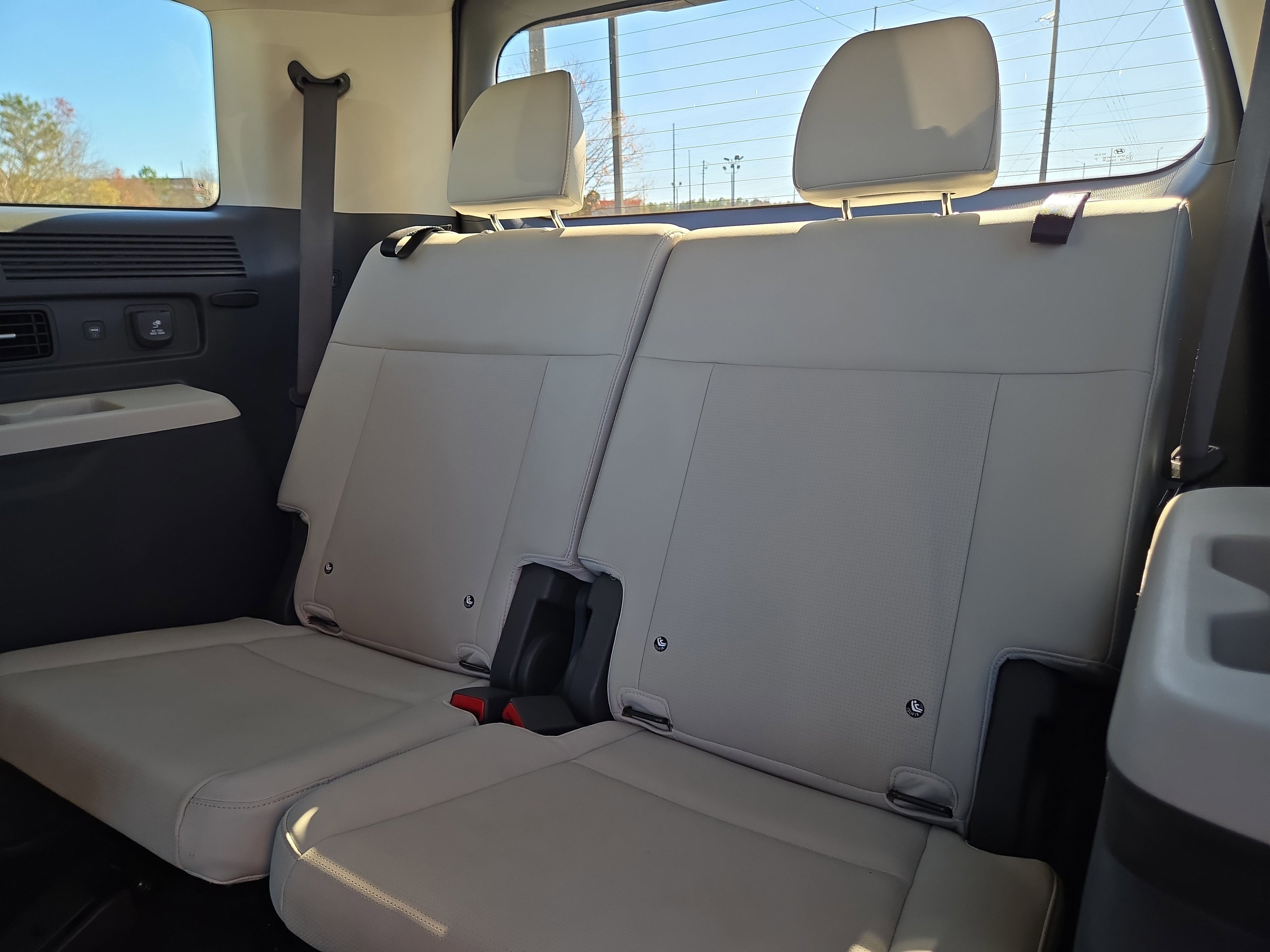 Used 2024 Hyundai Santa Fe Calligraphy image 14