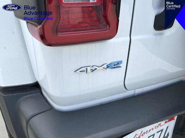 Used 2023 Jeep Wrangler Unlimited Sahara w/ Safety Group AWD/4WD image 8