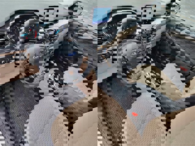 Certified 2022 Ford Escape SE image 19