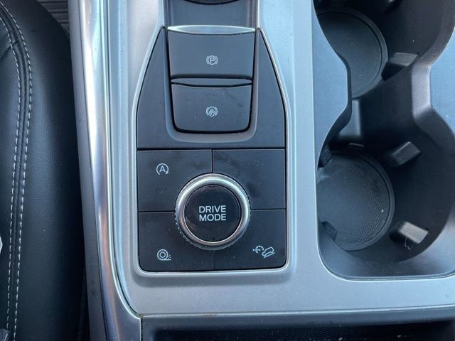Certified 2023 Ford Explorer XLT w/ Equipment Group 202A image 23