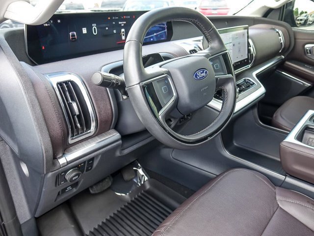 Certified 2025 Ford Expedition Platinum w/ Platinum Ultimate Package AWD/4WD image 14