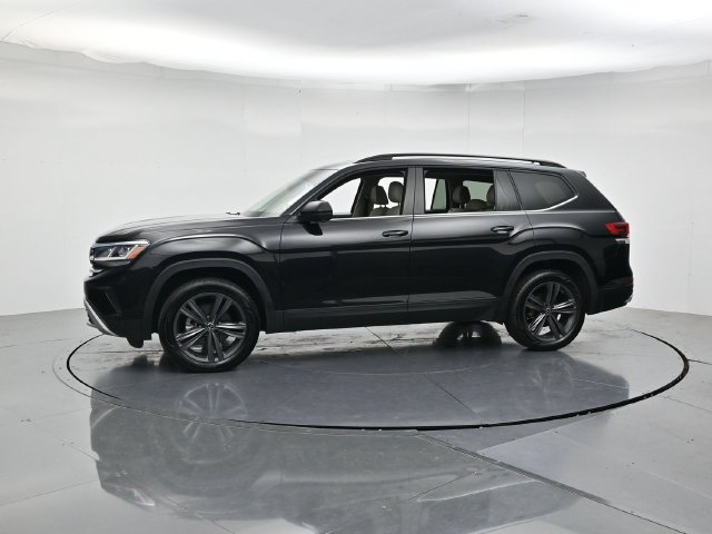 Used 2023 Volkswagen Atlas SE w/ Panoramic Sunroof Package FWD image 6