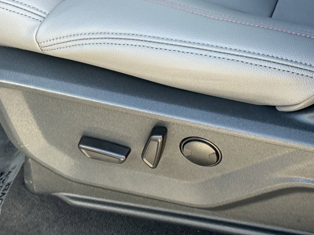 Certified 2025 Ford Expedition Max Active image 23