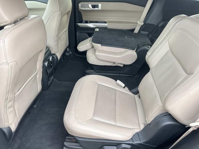 Certified 2023 Ford Explorer Limited w/ Equipment Group 301A image 21
