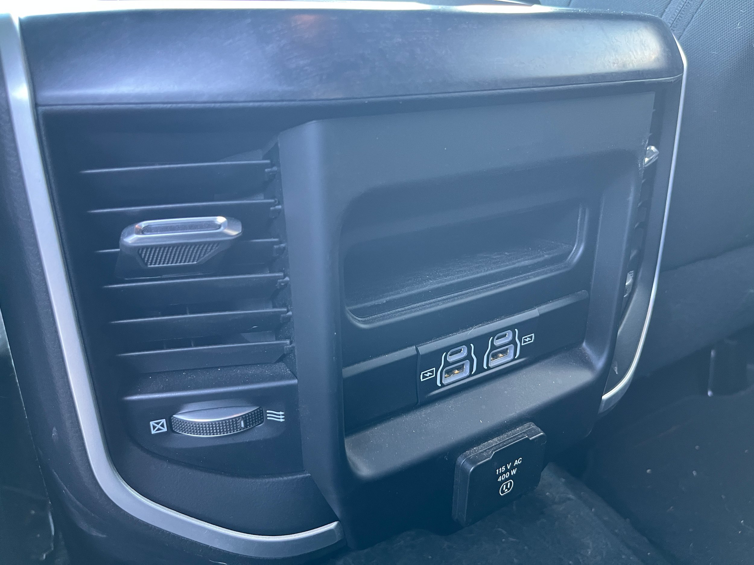Used 2022 RAM 3500 Big Horn w/ Level C Equiment Group AWD/4WD image 12