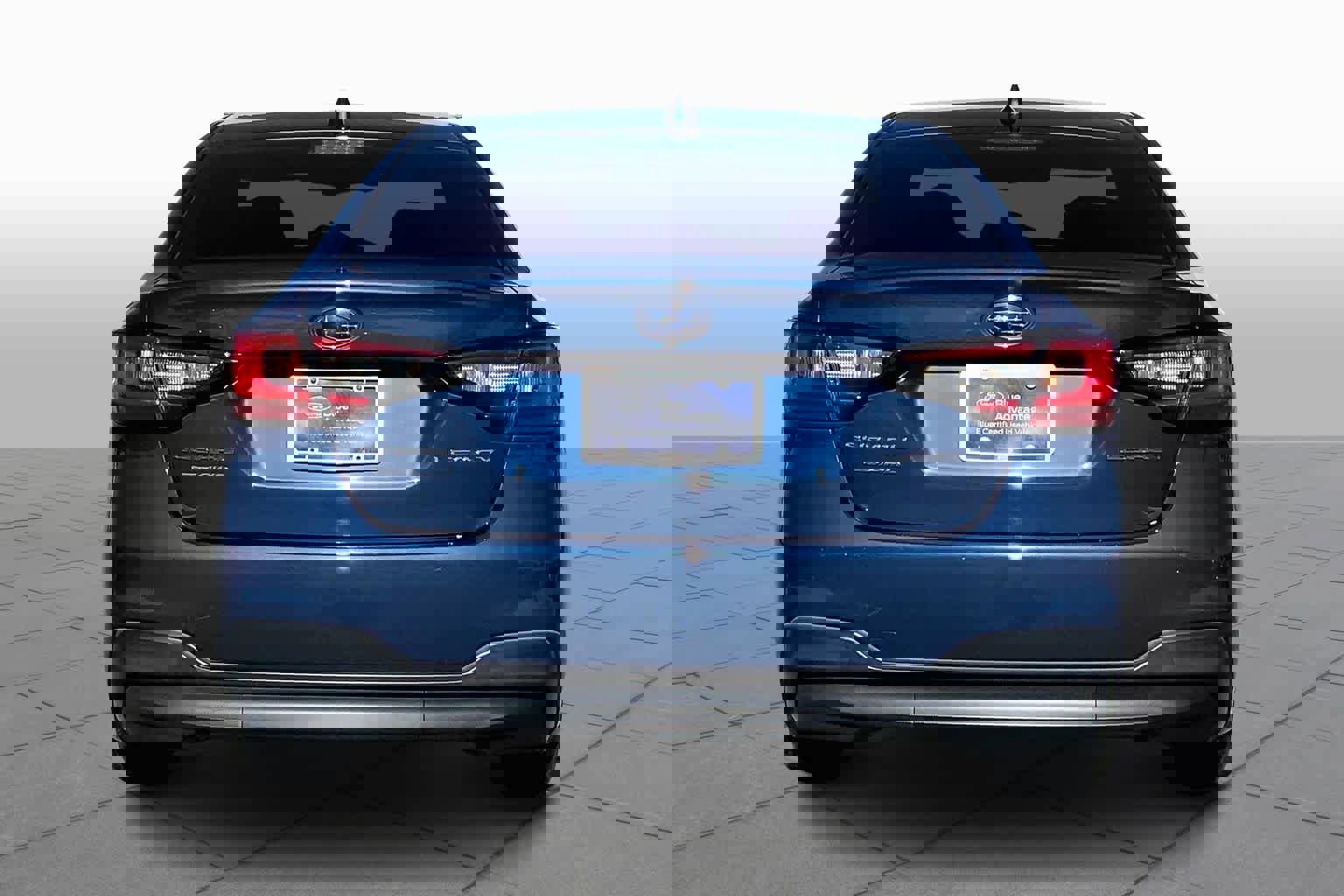 Used 2021 Subaru Legacy Premium image 4