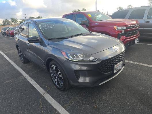 Certified 2021 Ford Escape SE w/ SE Sport Appearance Package FWD image 6