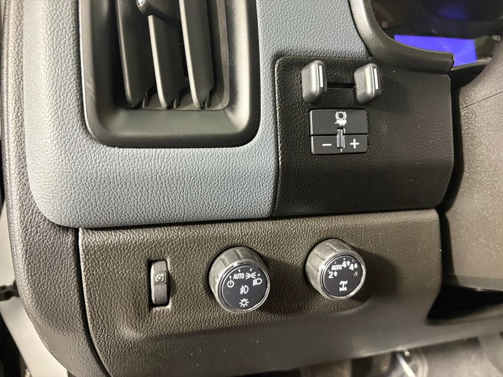 Used 2022 Chevrolet Colorado Z71 image 13
