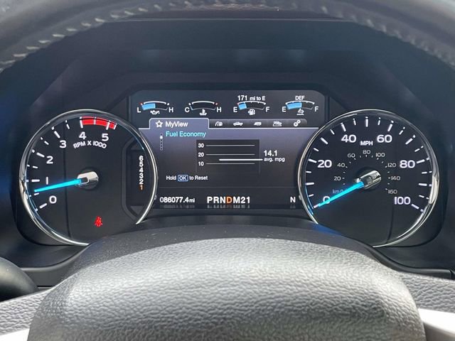 Certified 2017 Ford F350 Platinum w/ Platinum Ultimate Package image 20