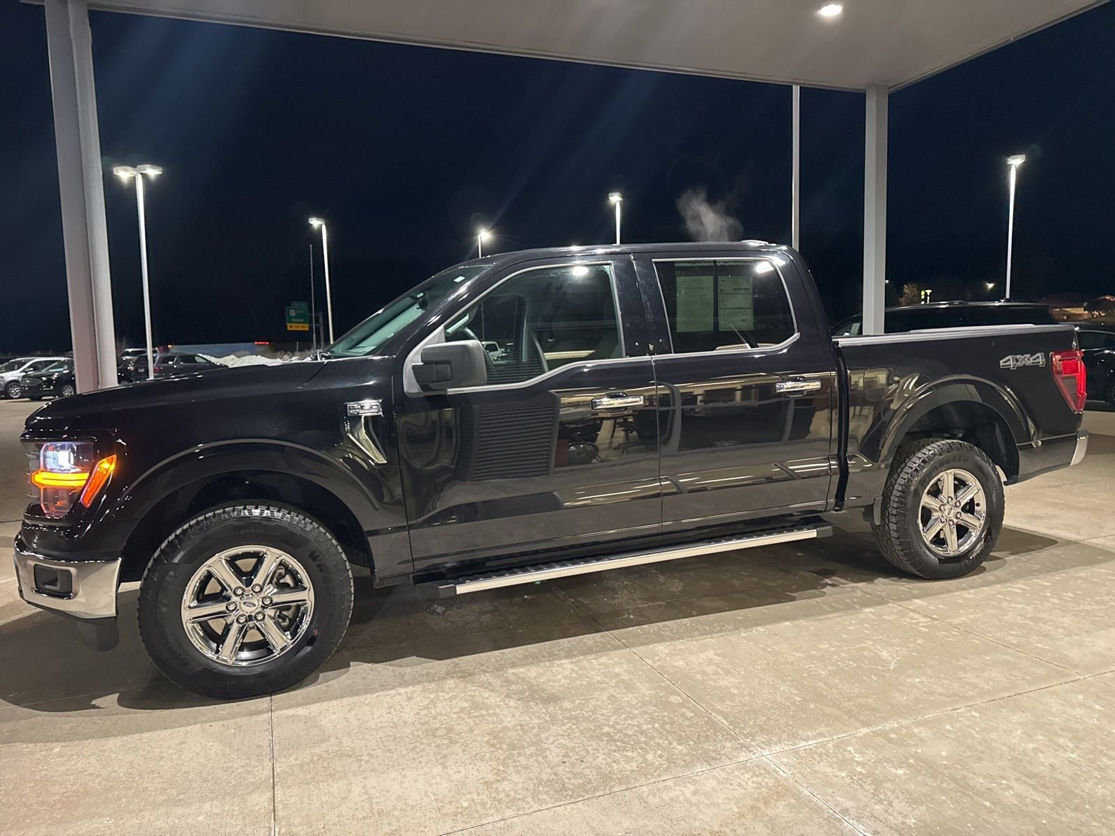 Certified 2025 Ford F150 XLT w/ Equipment Group 301A Standard image 4