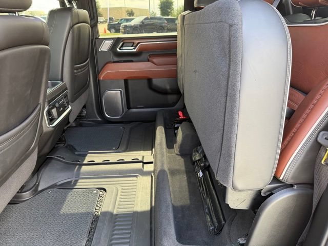 Used 2024 GMC Sierra 2500 Denali Ultimate w/ Max Trailering Package AWD/4WD image 19
