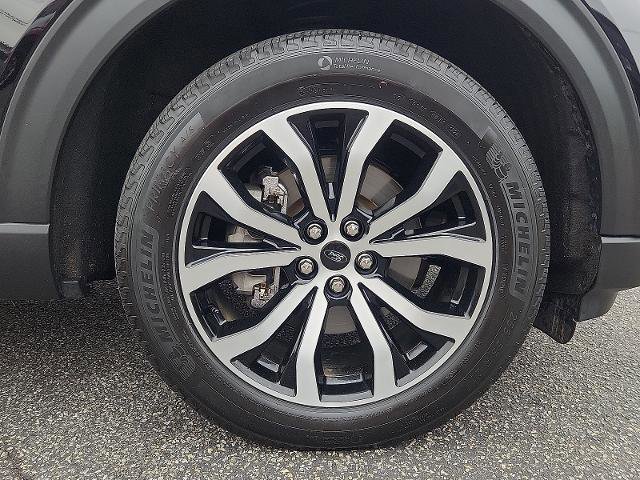 Certified 2022 Ford Explorer ST-Line w/ Class IV Trailer Tow Package image 8