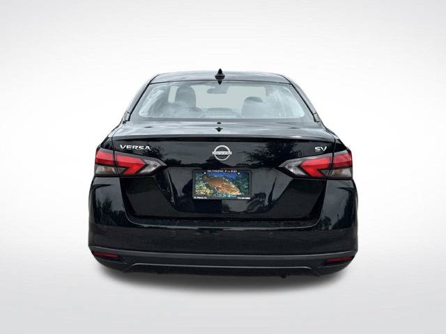 Used 2024 Nissan Versa SV FWD image 7
