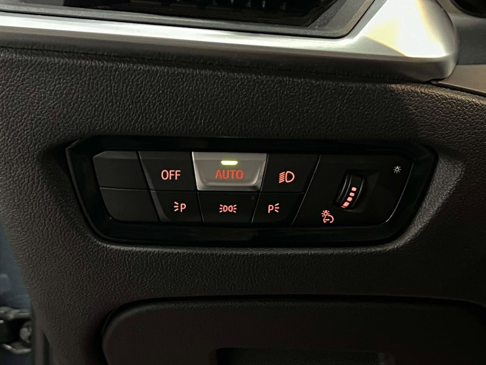 Used 2019 BMW 330i xDrive 330I XDRIVE w/ Premium Package image 19