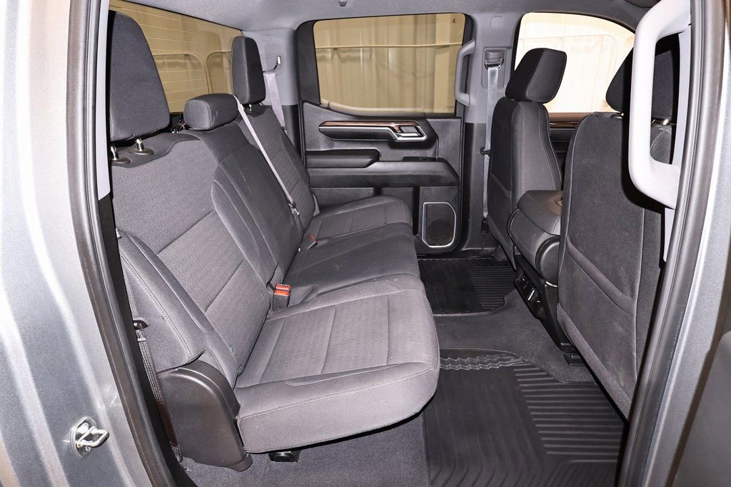 Used 2024 Chevrolet Silverado 1500 LT image 21