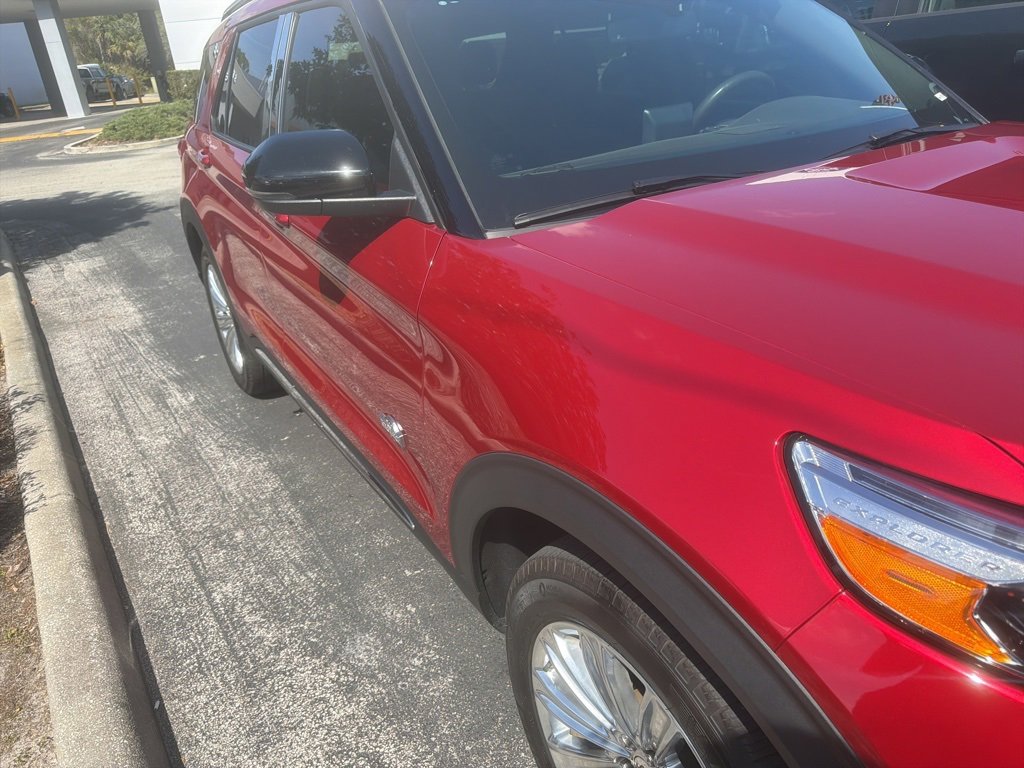 Certified 2024 Ford Explorer King Ranch w/ Technology Package image 4