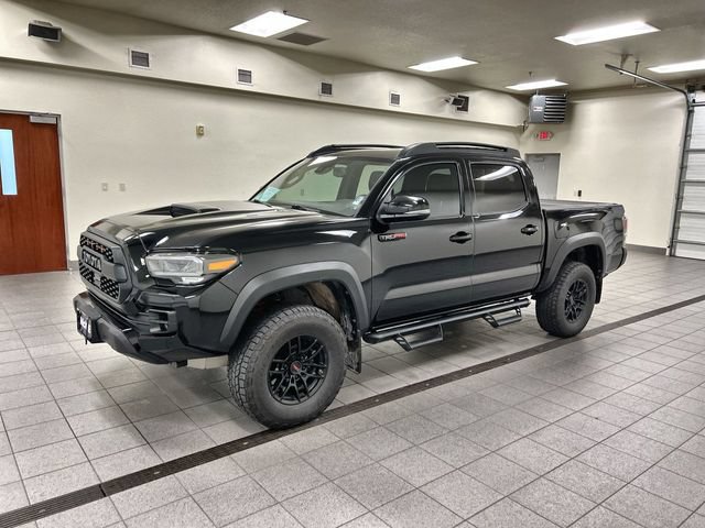 Used 2020 Toyota Tacoma TRD Pro AWD/4WD image 3