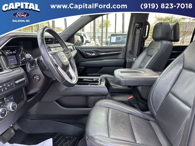 Used 2021 GMC Yukon XL Denali w/ Denali Premium Package image 17