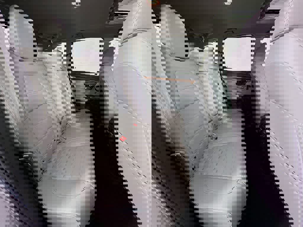 Used 2019 Honda CR-V Touring image 30