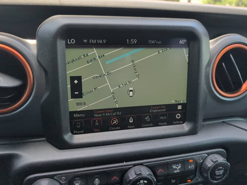 Used 2022 Jeep Gladiator Mojave w/ LED Lighting Group AWD/4WD image 16