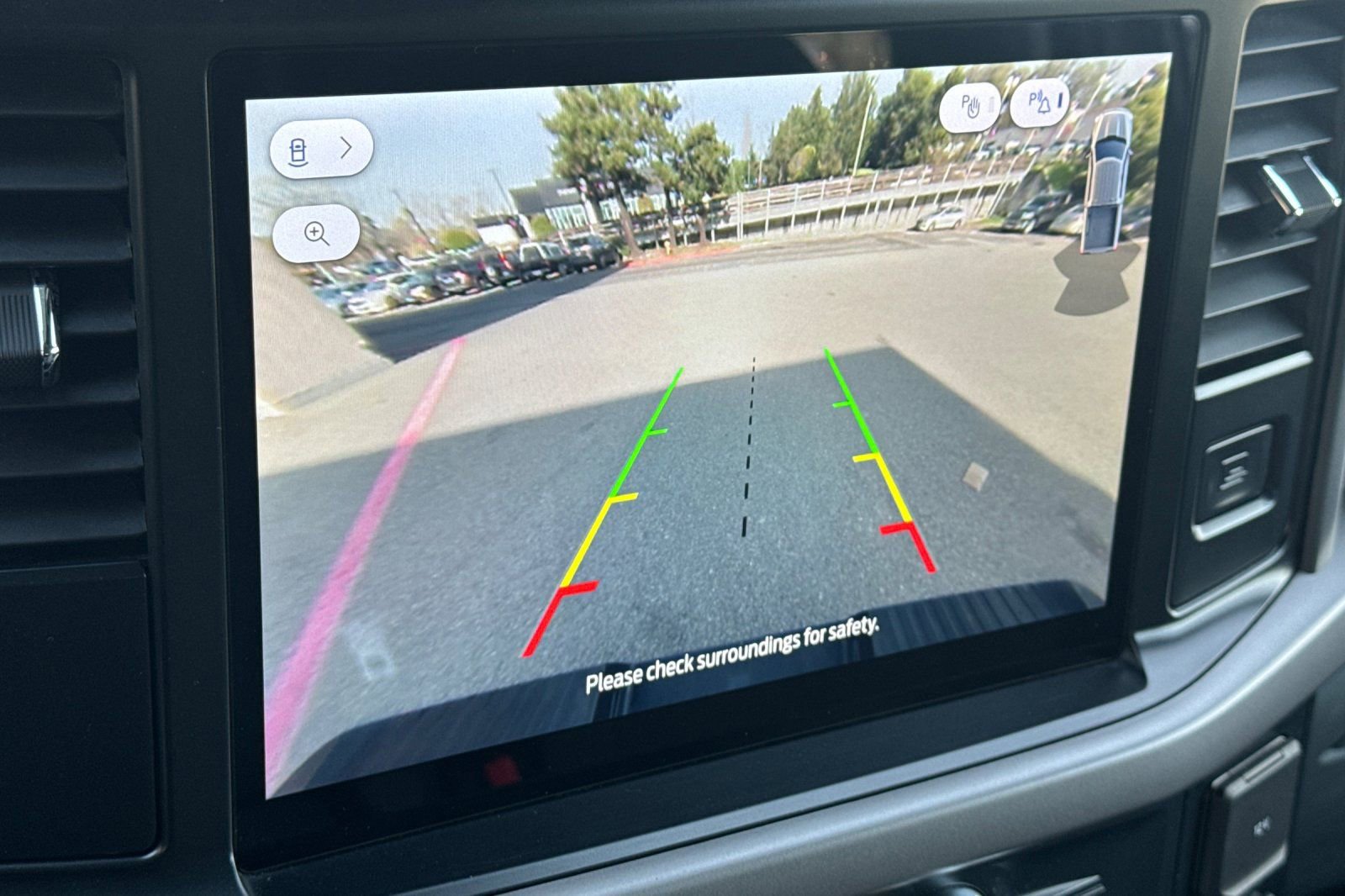 Certified 2025 Ford F150 XLT w/ Equipment Group 301A Standard image 19