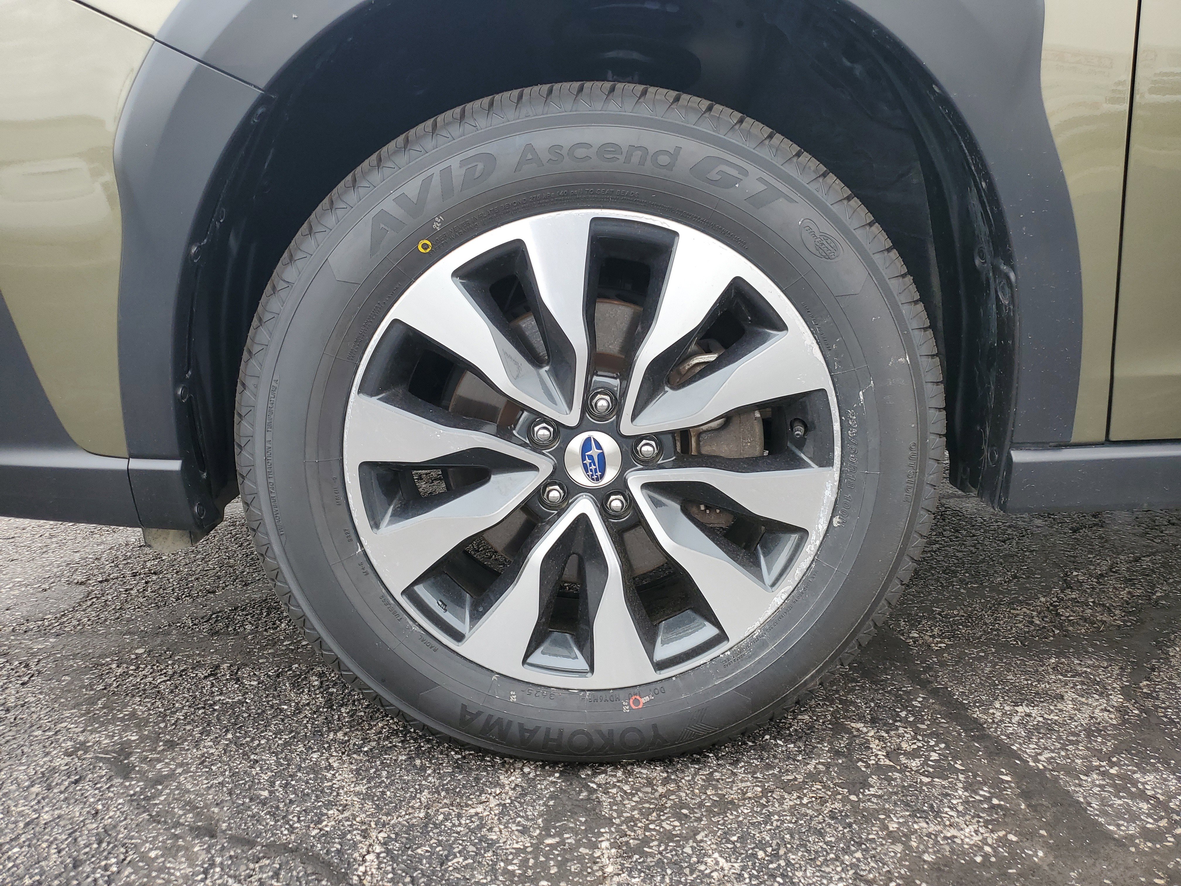 Used 2024 Subaru Outback Touring AWD/4WD image 7