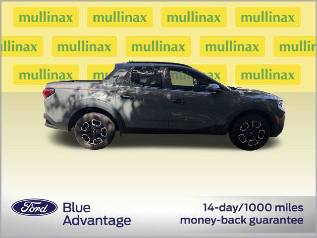 Used 2024 Hyundai Santa Cruz SEL w/ Activity Package AWD/4WD image 2