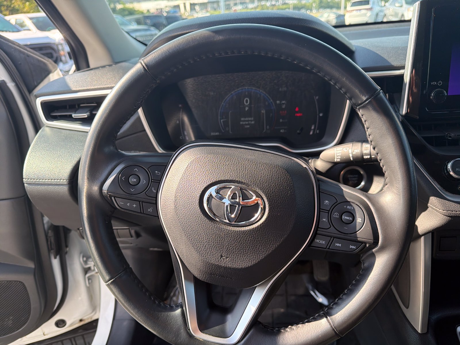 Used 2023 Toyota Corolla Cross XLE FWD image 16