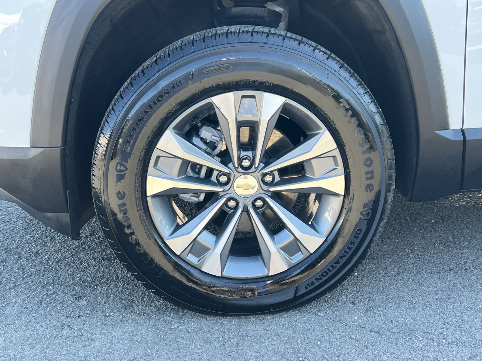 Used 2026 Chevrolet Equinox LT FWD image 20