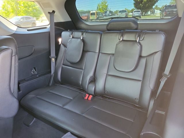 Certified 2022 Ford Explorer Limited w/ Equipment Group 301A AWD/4WD image 33