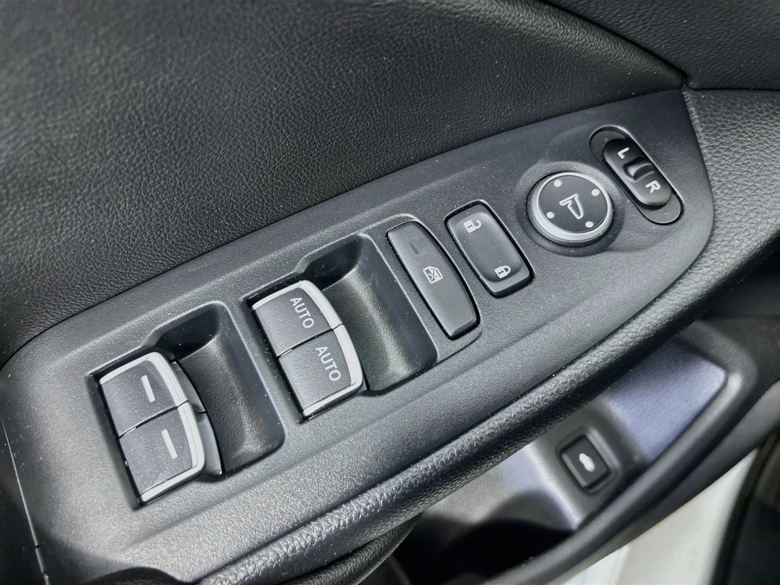 Used 2020 Honda Accord Sport image 17