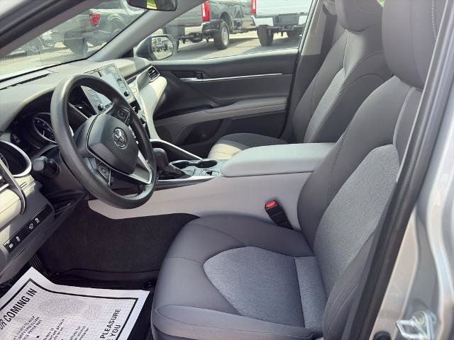 Used 2022 Toyota Camry LE AWD/4WD image 14