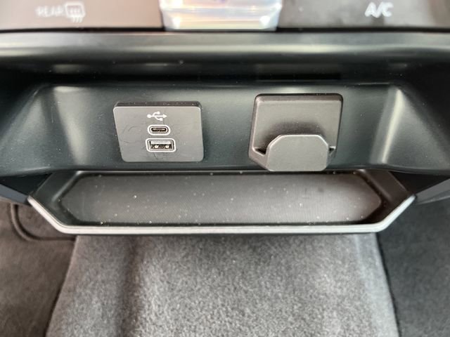 Certified 2025 Ford F150 XLT w/ Equipment Group 301A Standard image 32