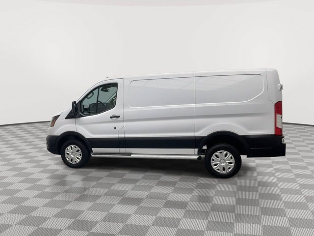 Certified 2025 Ford Transit 250 Low Roof w/ Exterior Upgrade Package RWD image 28