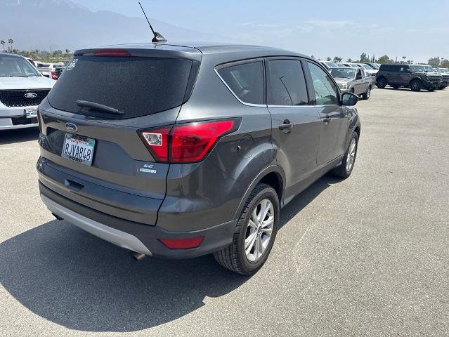 Certified 2019 Ford Escape SE FWD image 6