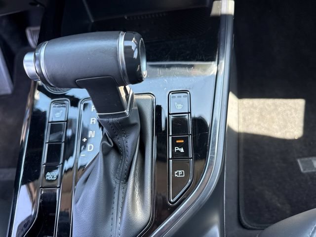 Used 2024 Kia Niro EX FWD image 29