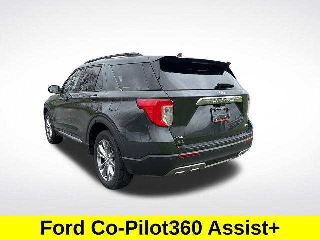 Certified 2023 Ford Explorer XLT w/ Equipment Group 202A AWD/4WD image 4