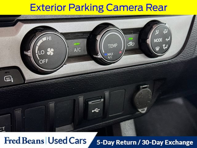 Used 2022 Toyota Tacoma SR AWD/4WD image 19