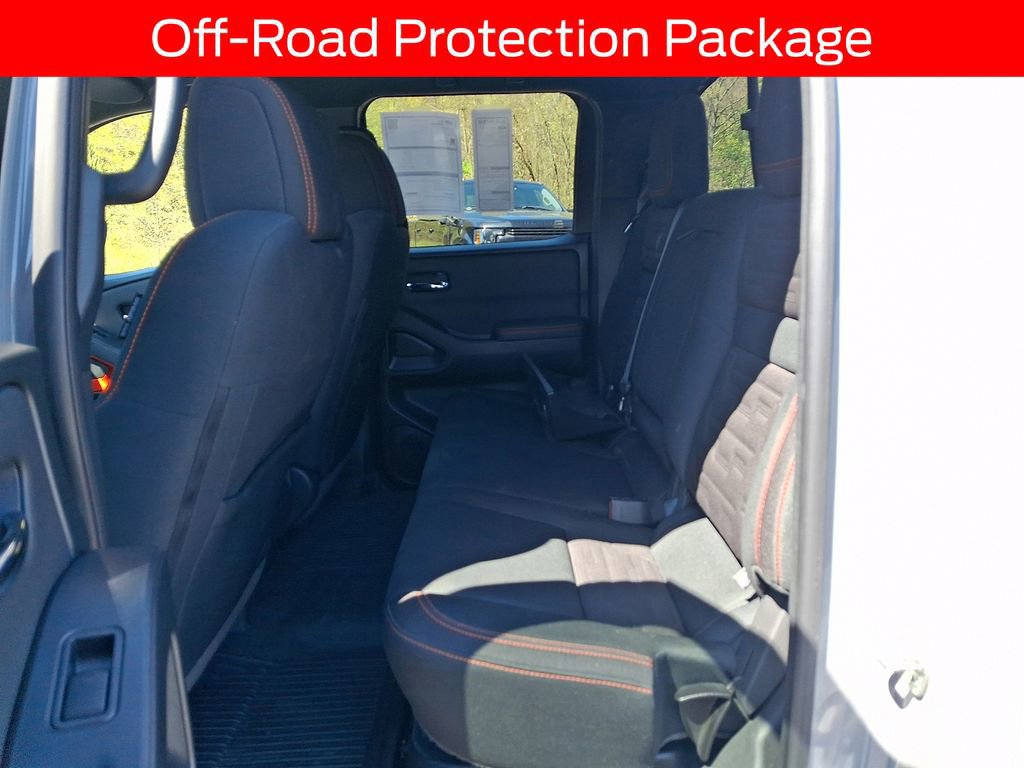 Used 2022 Nissan Frontier PRO-4X w/ Off-Road Protection Package AWD/4WD image 9