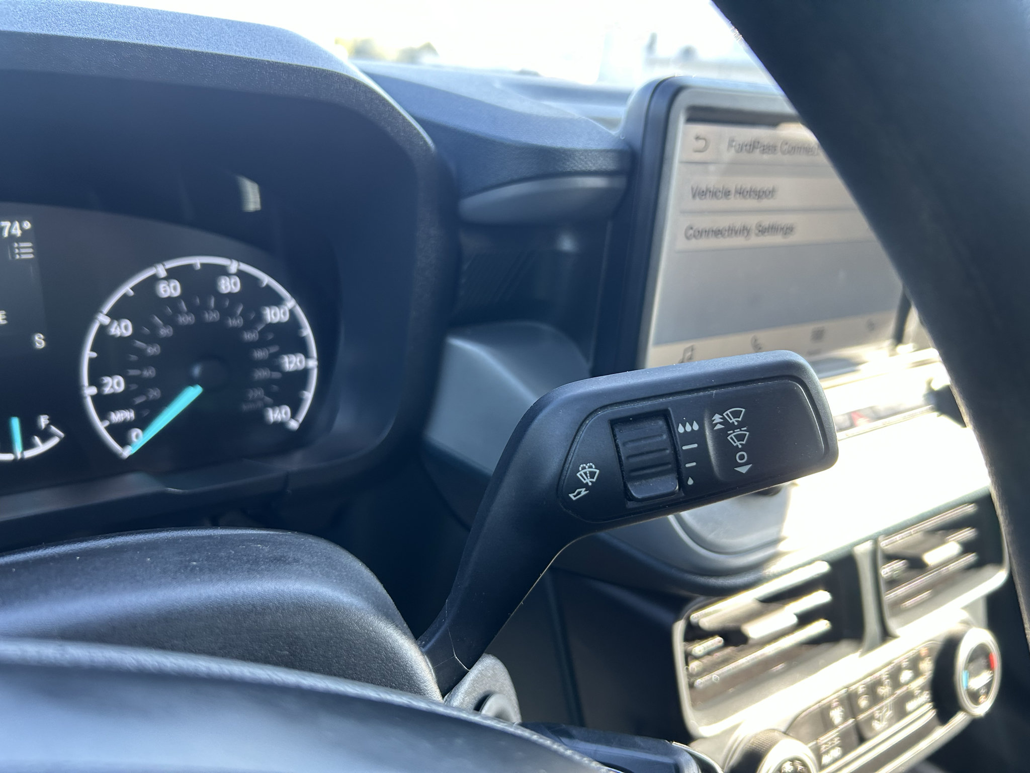 Certified 2022 Ford Maverick XL FWD image 23