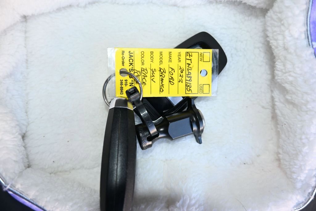 Certified 2022 Ford Bronco Wildtrak AWD/4WD image 19
