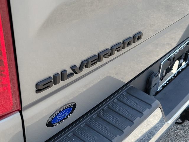 Used 2024 Chevrolet Silverado 1500 LT w/ Protection Package RWD image 7